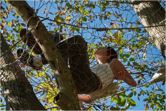 Treehouse Krk suspended net installation